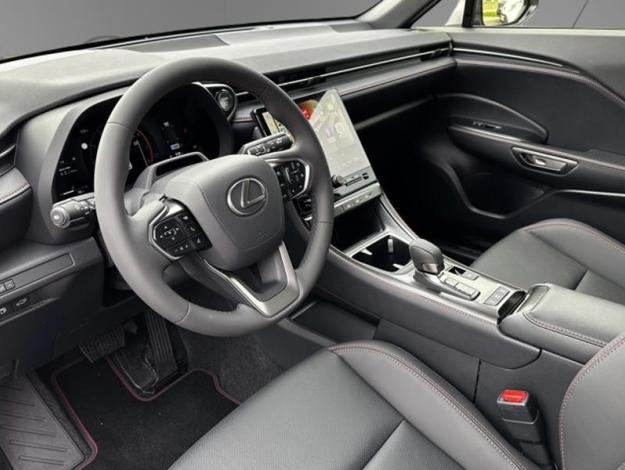 LEXUS LBX 1.5 136H 2WD EMOTION PACK TECH AUTO  LBX HYBRIDE 2WD EMOTION PACK TECH MY26