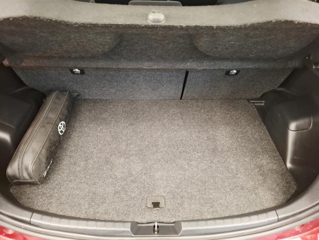 TOYOTA Yaris 1.5 110 VVT-I COLLECTION  