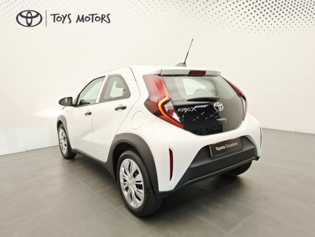 TOYOTA Aygo X 1.0 VVT-I 72 ACTIVE BUSINESS  