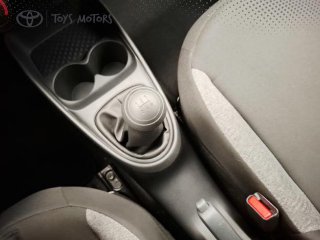 TOYOTA Aygo X 1.0 VVT-I 72 ACTIVE BUSINESS  