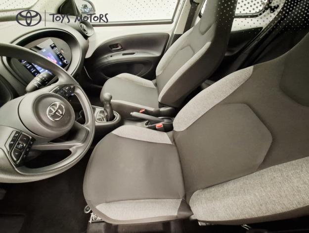 TOYOTA Aygo X 1.0 VVT-I 72 ACTIVE BUSINESS  