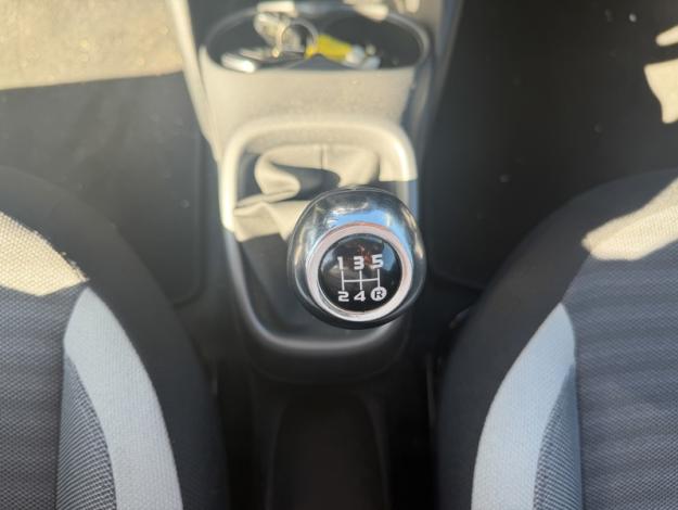TOYOTA Aygo AYGO MC 1.0 VVT I XPLAY STYLE APP SR X SPORT  1.0 72 ch X-PLAY STYLE APP