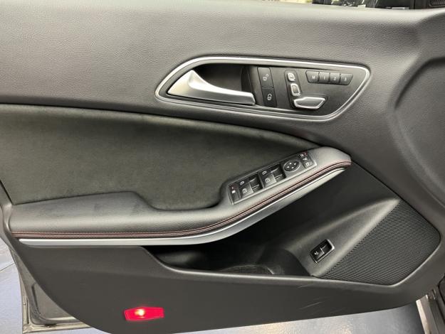 MERCEDES-BENZ CLA Shooting Brake CLA 200 d SB Fascination  