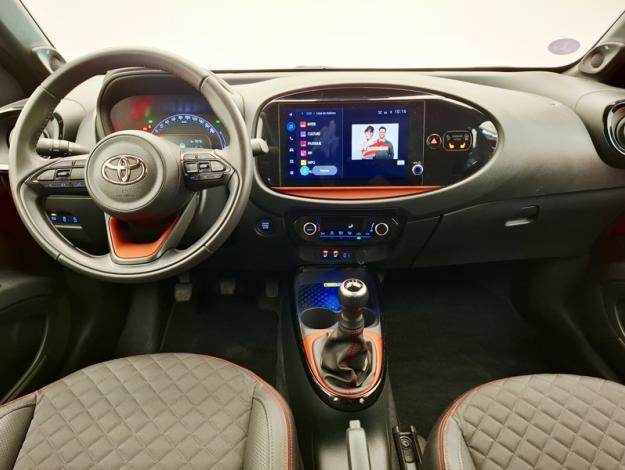 TOYOTA Aygo X 1.0 VVT-I 72 COLLECTION  
