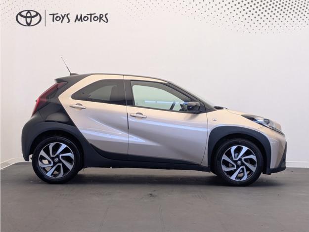 TOYOTA Aygo X 1.0 VVT-I 72 DESIGN S-CVT  