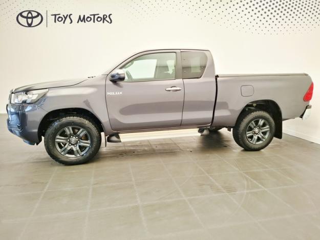 TOYOTA Hilux 2.4 D-4D X-TRA LEGENDE 4WD BVA  