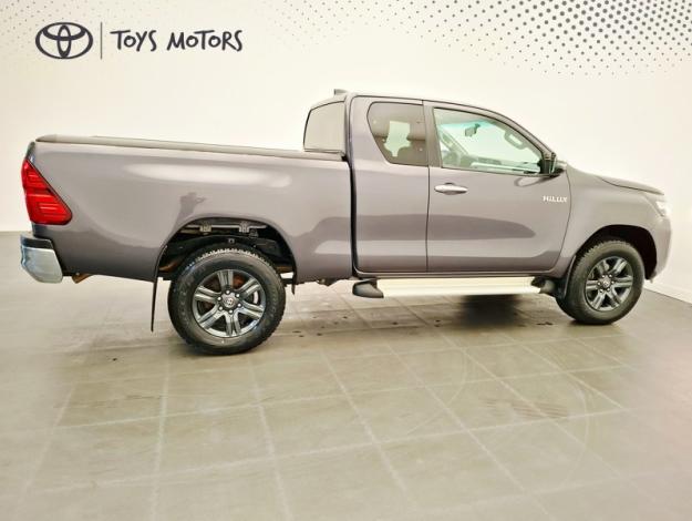 TOYOTA Hilux 2.4 D-4D X-TRA LEGENDE 4WD BVA  