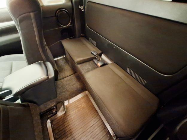 TOYOTA Hilux 2.4 D-4D X-TRA LEGENDE 4WD BVA  