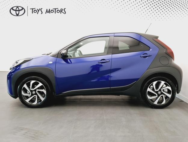 TOYOTA Aygo X 1.0 S-CVT 72 DESIGN  