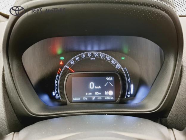 TOYOTA Aygo X 1.0 S-CVT 72 DESIGN  