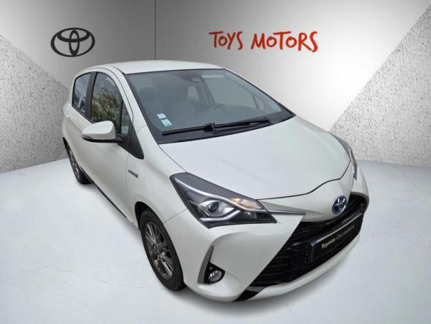 TOYOTA Yaris 100h DYNAMIC   