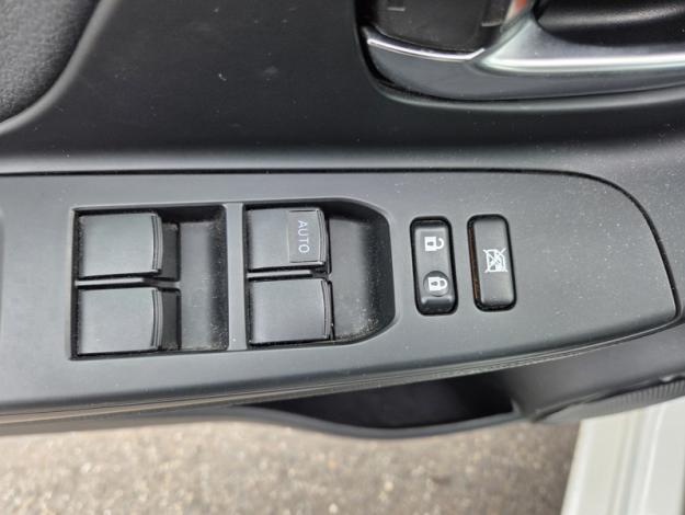TOYOTA Yaris 100h DYNAMIC   
