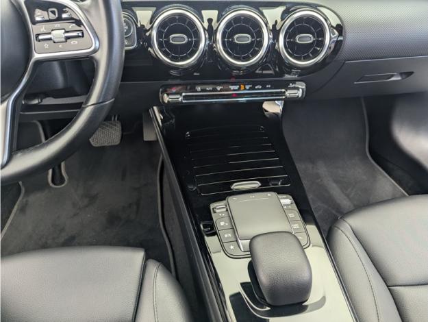 MERCEDES-BENZ Classe A 180 d Progressive Line  Classe A 180 d Progressive Line