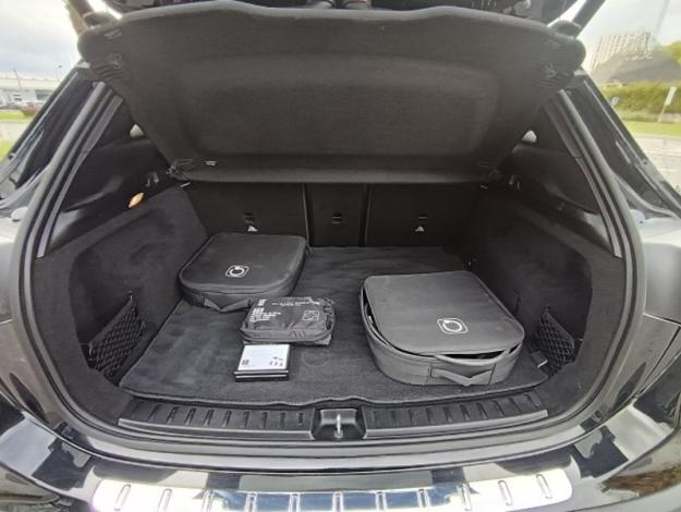 MERCEDES-BENZ EQA 250+ AMG Line  EQA 250+ AMG Line
