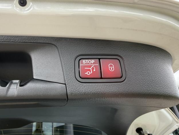 MERCEDES-BENZ GLA 200 d 150ch AMG Line 8G-DCT  