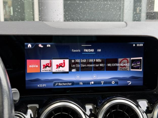 MERCEDES-BENZ GLA 200 d 150ch Business Line 8G-DCT  