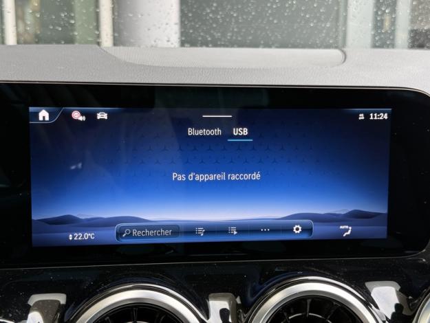 MERCEDES-BENZ GLA 200 d 150ch Business Line 8G-DCT  