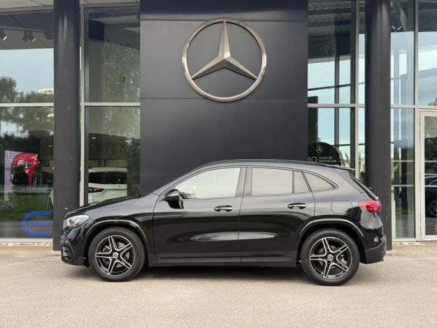 MERCEDES-BENZ GLA 200 d AMG Line  GLA 200 d AMG Line