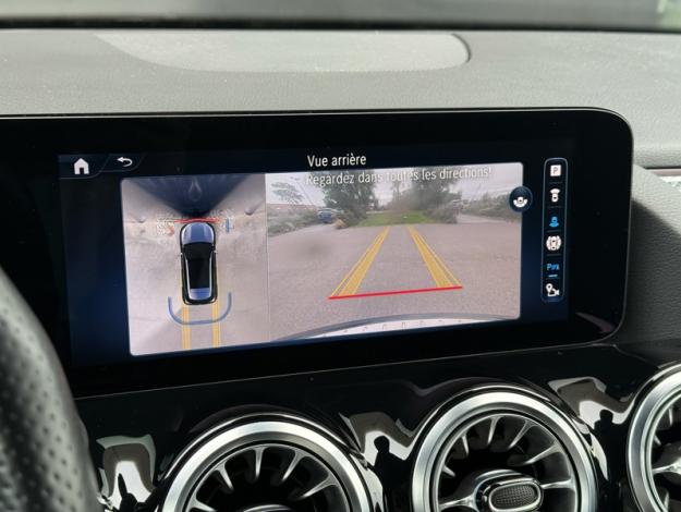 MERCEDES-BENZ GLA 200 d AMG Line  GLA 200 d AMG Line