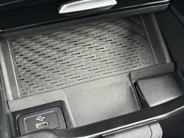MERCEDES-BENZ GLA 200 d AMG Line  GLA 200 d AMG Line
