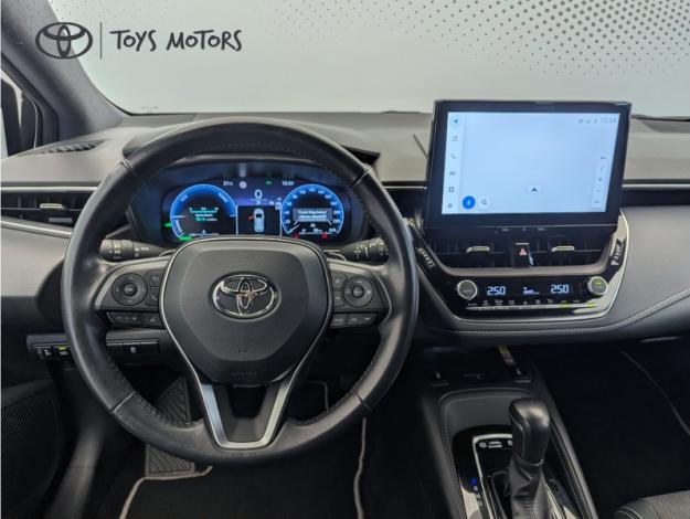 TOYOTA Corolla Touring Sports Hybride 196h Design  