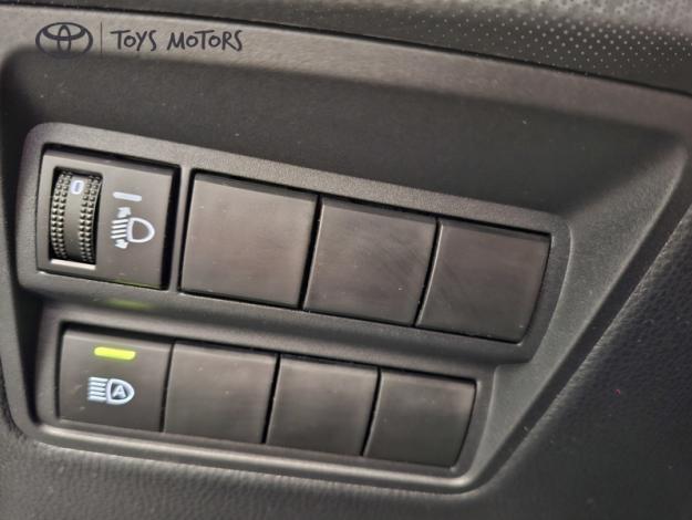 TOYOTA Yaris Cross 1.5 130H DESIGN   