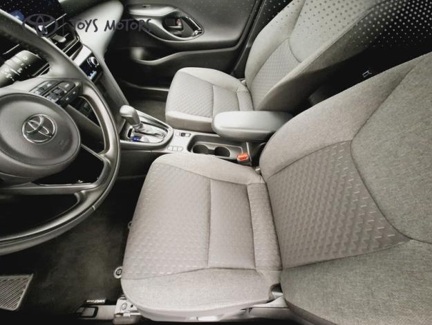 TOYOTA Yaris Cross 1.5 130H DESIGN   