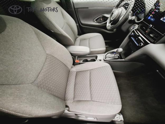 TOYOTA Yaris Cross 1.5 130H DESIGN   