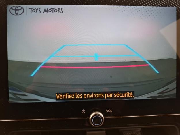TOYOTA Yaris Cross 1.5 130H DESIGN   