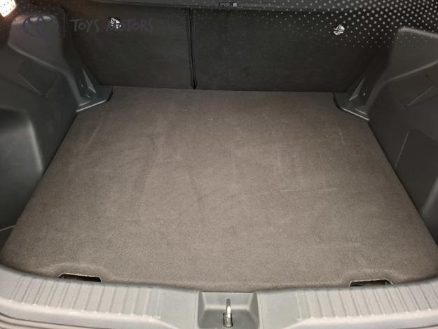 TOYOTA Yaris Cross 1.5 130H DESIGN   