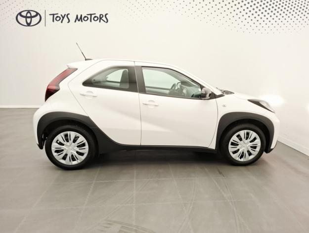 TOYOTA Aygo X 1.0 VVT-I 72 DYNAMIC  