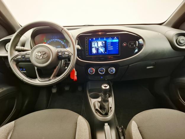 TOYOTA Aygo X 1.0 VVT-I 72 DYNAMIC  