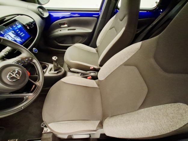 TOYOTA Aygo X 1.0 VVT-I 72 DYNAMIC  