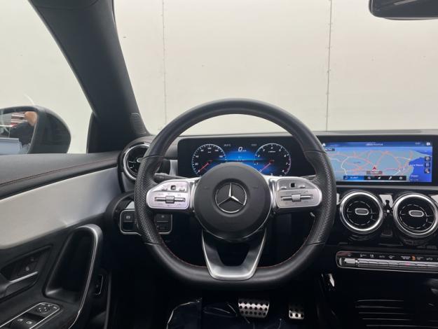 MERCEDES-BENZ CLA Coupé CLA 200 Coupé AMG Line  