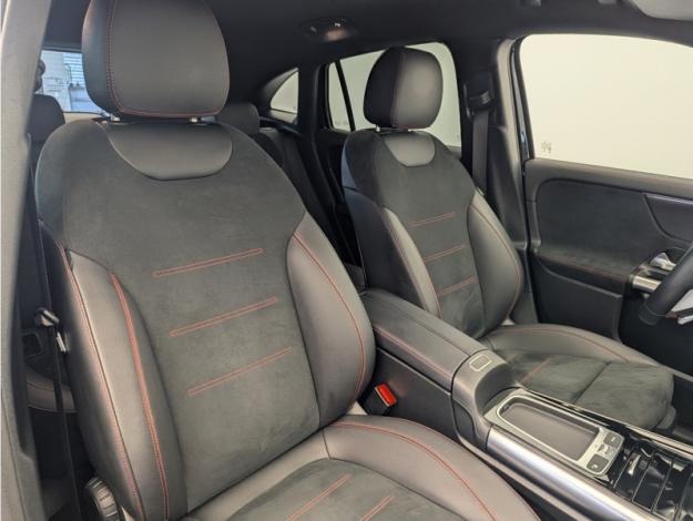 MERCEDES-BENZ GLA 200 d AMG Line  