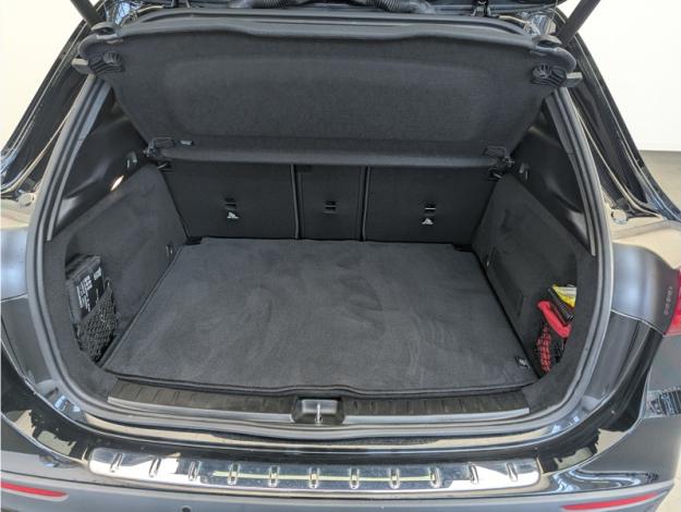 MERCEDES-BENZ GLA 200 d AMG Line  
