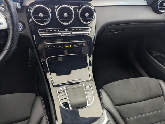 MERCEDES-BENZ GLC SUV GLC 300de 4MATIC SUV AMG Line  
