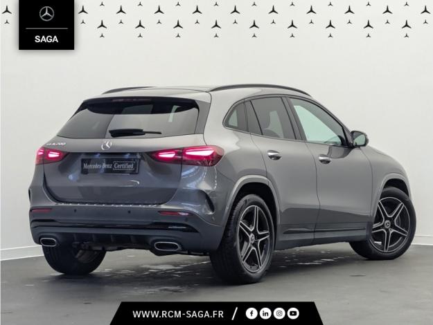MERCEDES-BENZ GLA 200 AMG Line  
