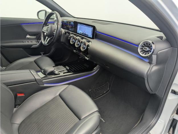 MERCEDES-BENZ Classe A 180 d Progressive Line  