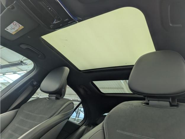 MERCEDES-BENZ Classe C Berline Classe C 220 d 4MATIC Berline AMG Line  Classe C 220 d 4MATIC Berline AMG Line