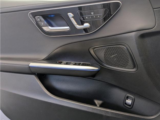 MERCEDES-BENZ Classe C Berline Classe C 220 d 4MATIC Berline AMG Line  Classe C 220 d 4MATIC Berline AMG Line