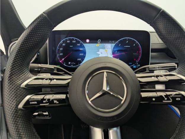 MERCEDES-BENZ Classe C Berline Classe C 220 d 4MATIC Berline AMG Line  Classe C 220 d 4MATIC Berline AMG Line