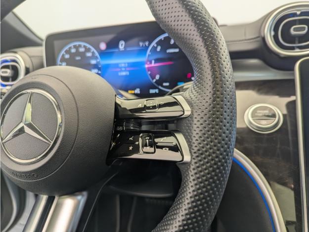 MERCEDES-BENZ Classe C Berline Classe C 220 d 4MATIC Berline AMG Line  Classe C 220 d 4MATIC Berline AMG Line