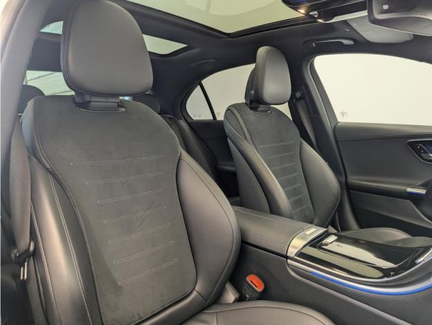 MERCEDES-BENZ Classe C Berline Classe C 220 d 4MATIC Berline AMG Line  Classe C 220 d 4MATIC Berline AMG Line