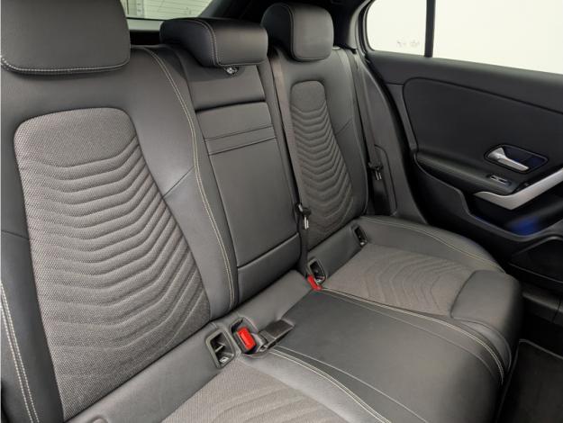 MERCEDES-BENZ Classe A 180 d Progressive Line  Classe A 180 d Progressive Line