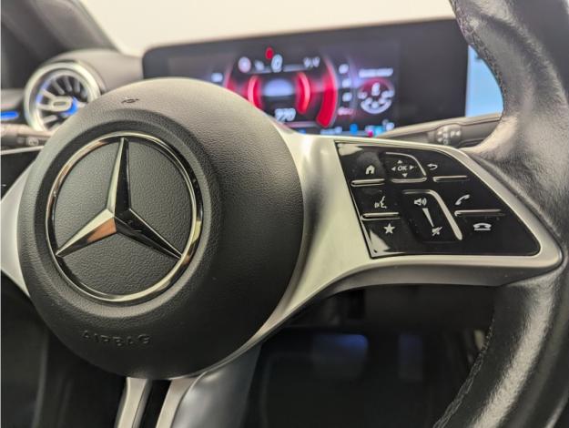 MERCEDES-BENZ Classe A 180 d Progressive Line  Classe A 180 d Progressive Line