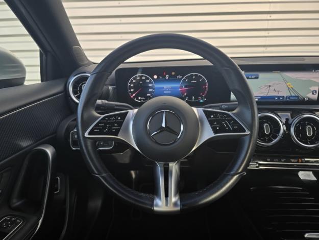 MERCEDES-BENZ Classe A 180 d Berline Business Line  Classe A 180 d Berline Business Line