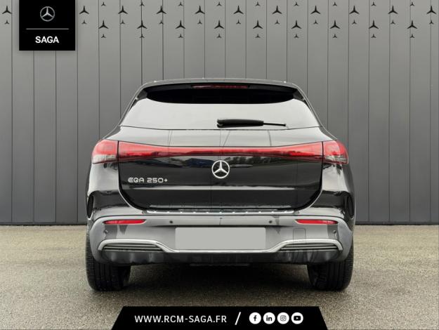 MERCEDES-BENZ EQA 250+ AMG Line  