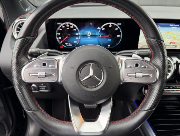 MERCEDES-BENZ EQA 250+ AMG Line  