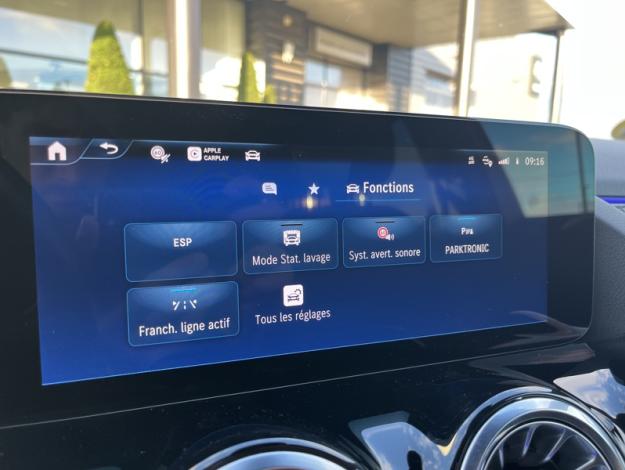 MERCEDES-BENZ GLA 200 d AMG Line  